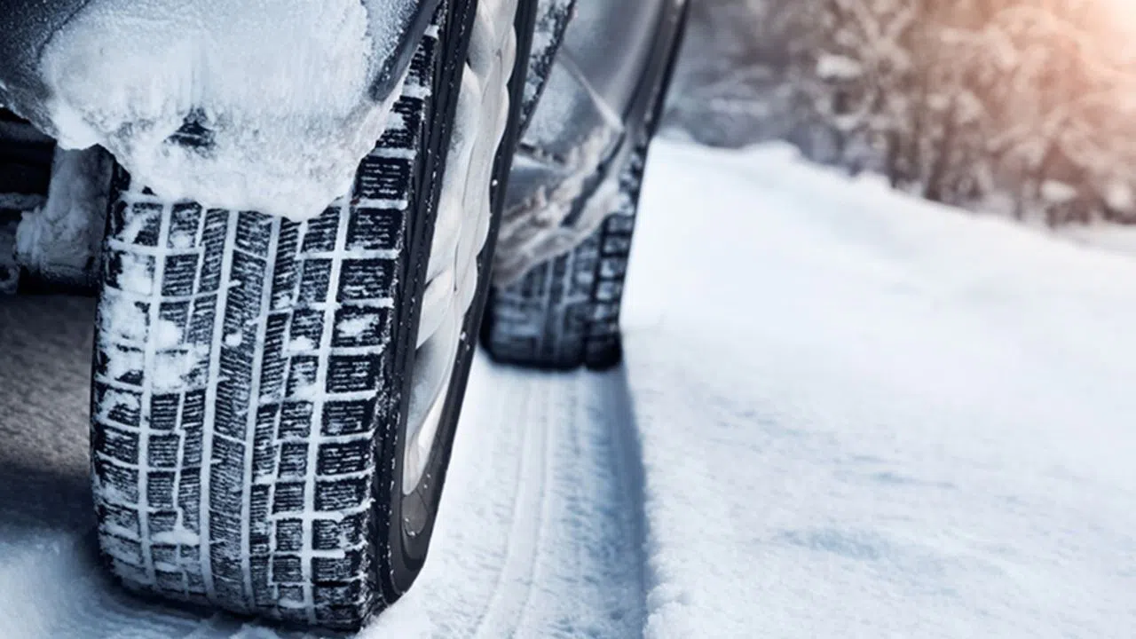 Kış lastiği uygulaması ne zaman başlıyor, zorunlu mu? Cezası ne kadar?