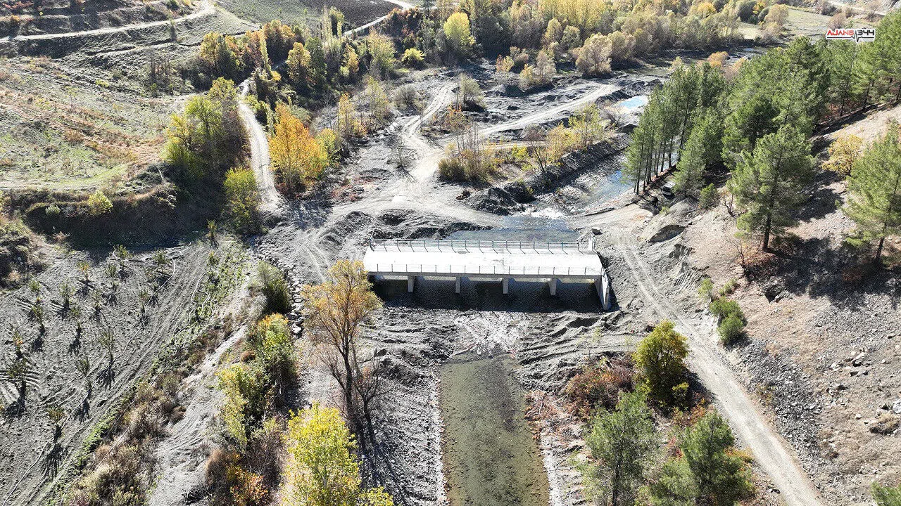 Kahramanmaraş Büyükşehir’den Kozcağız’a 40 metrelik yeni köprü