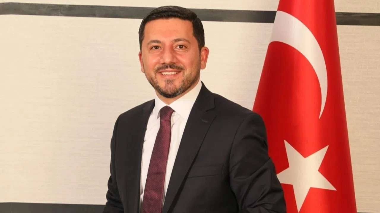 Rasim Arı Kimdir? Nevşehir Belediye Başkanı'nın Yaşam Öyküsü