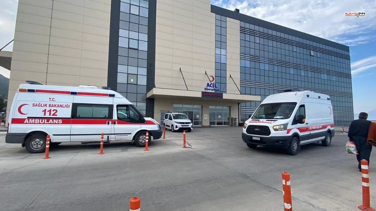 Okul Yemeğinden Sonra 33 Öğrenci Hastanelik Oldu