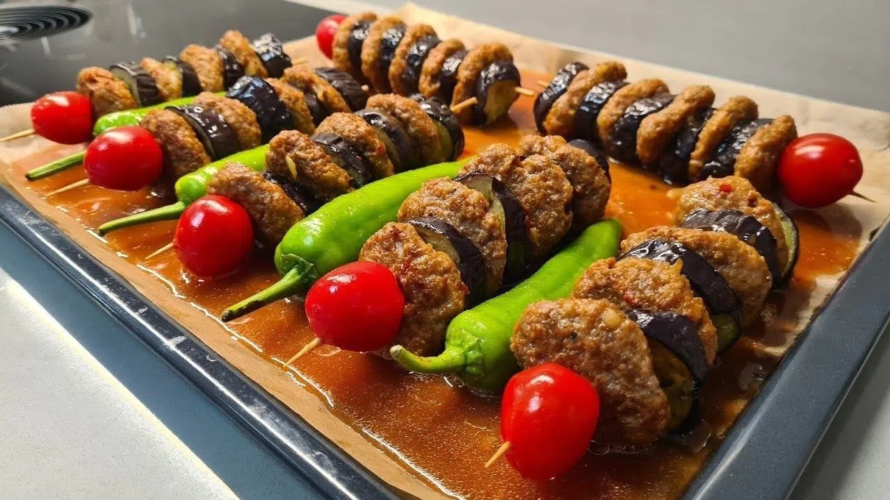 Kahramanmaraş'ın Nefis Patlıcanlı Çöp Şiş Kebabı