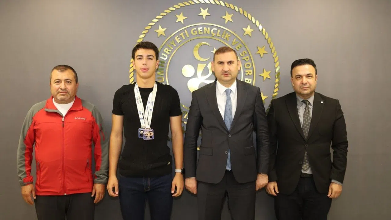 Kahramanmaraşlı Sporcular Avrupa'dan İki Madalyayla Döndü