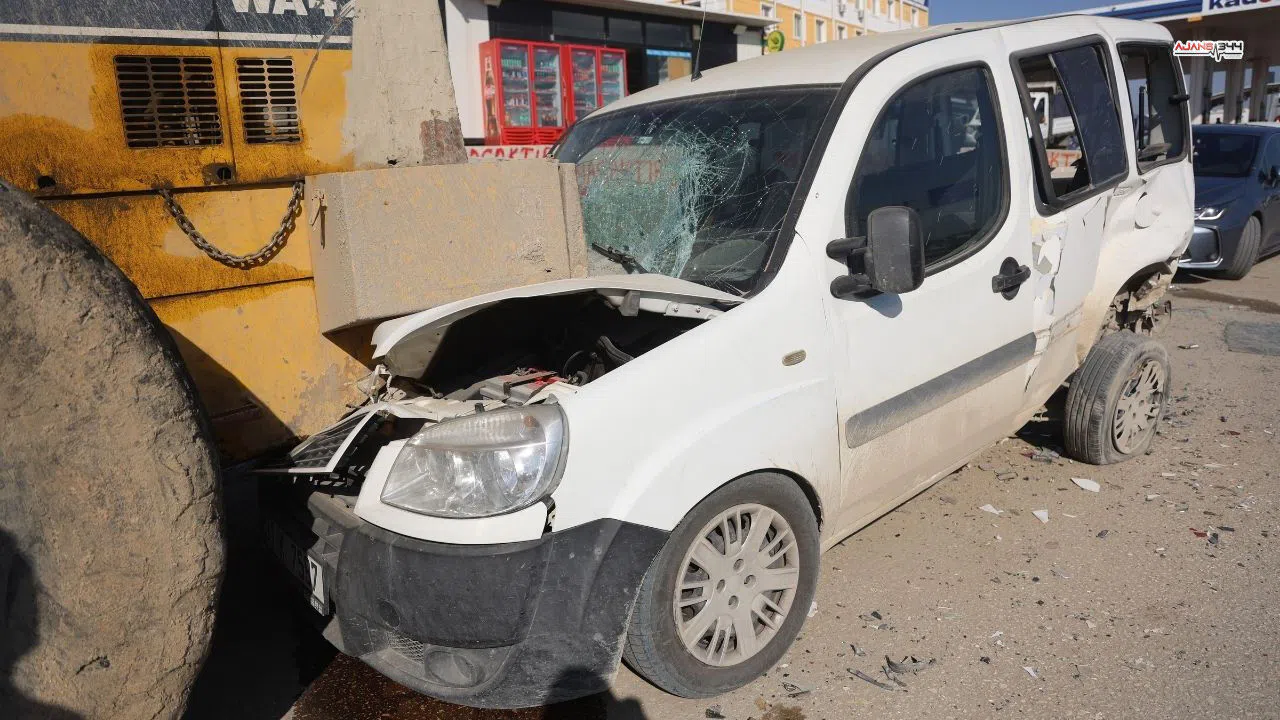 Sürücünün hatası 3 aracı birbirine kattı