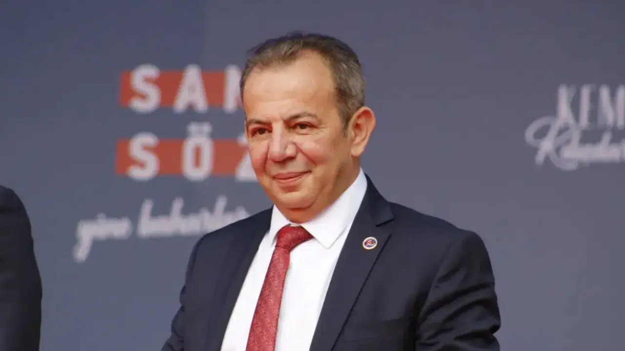 Tanju Özcan'dan Davutoğlu'na Sert Yanıt: Utanmaz Adam!