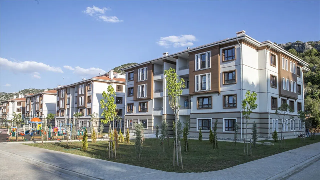 TOKİ 500 bin sosyal konut başvuru başladı