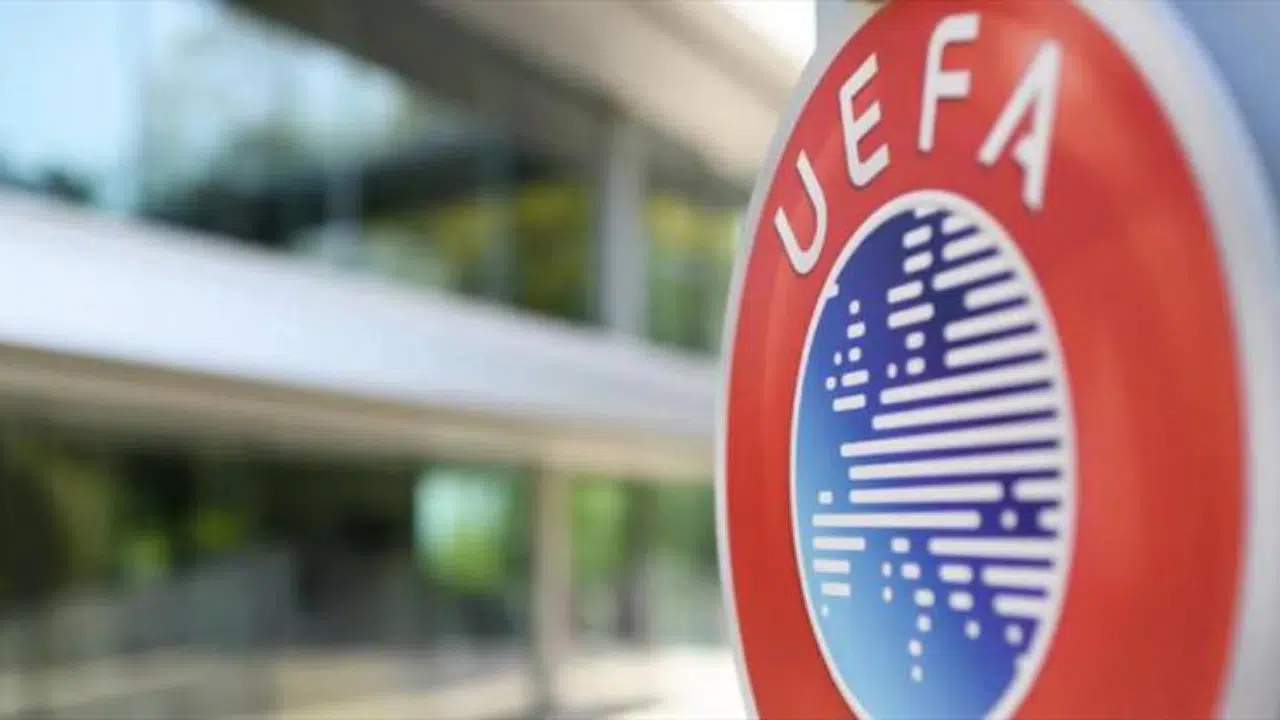 UEFA'dan Türkiye'deki Bahis Skandalı Sonrası Tüm Hakemlere Uyarı