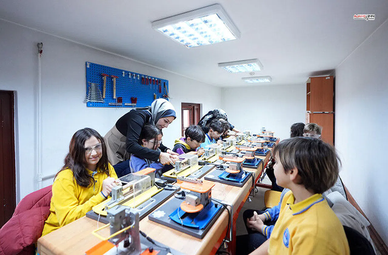 Öğrenciler Kütüphanelerde Becerilerini Geliştiriyor