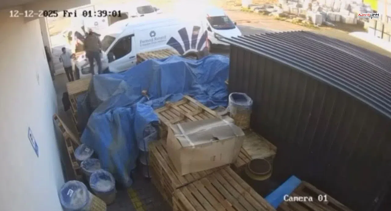 Adana’daki bıçaklı olayın güvenlik kamerası görüntüleri ortaya çıktı