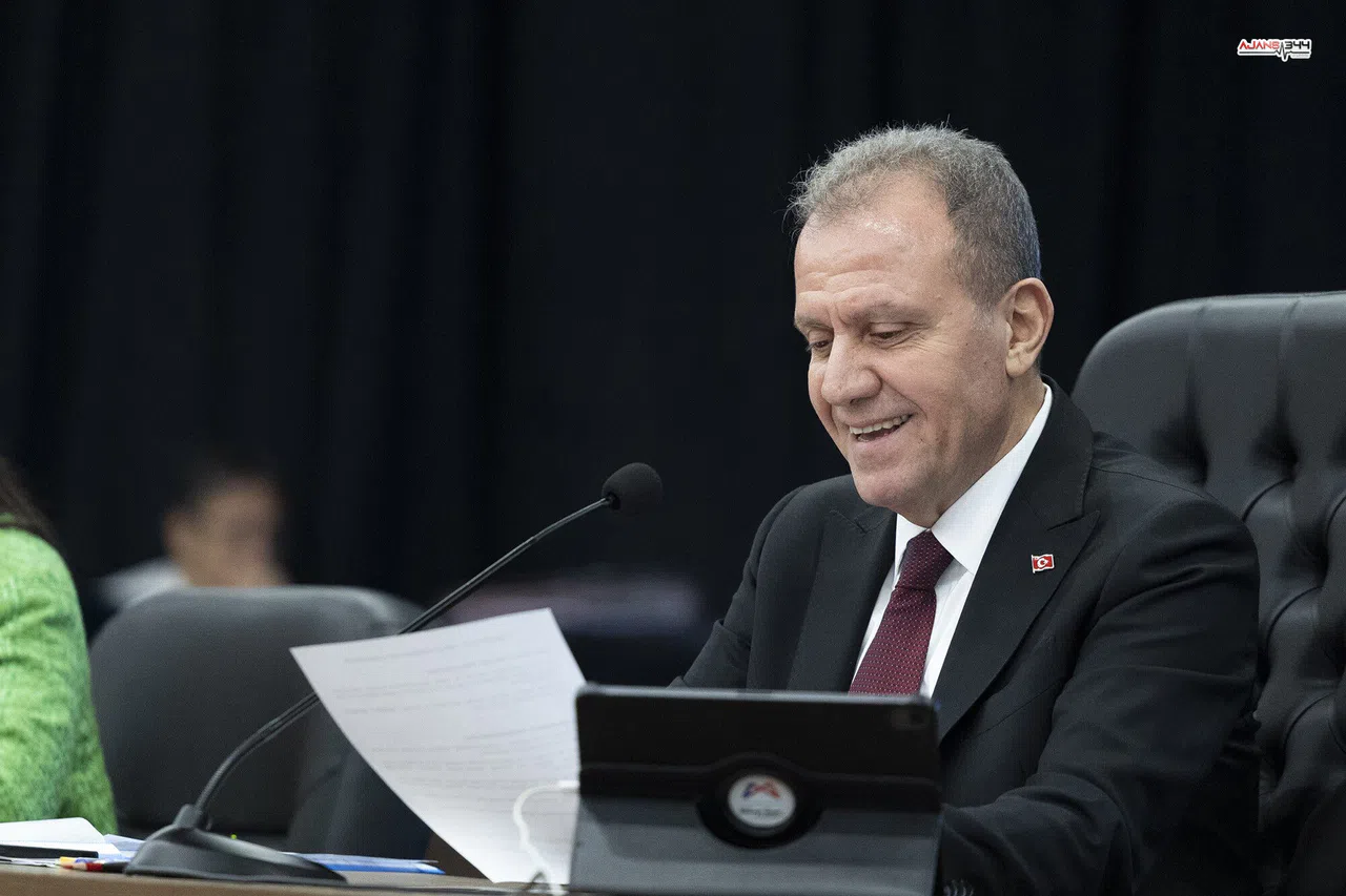 Başkan Seçer’den Mersin Maratonu ve yılbaşı pazarı daveti