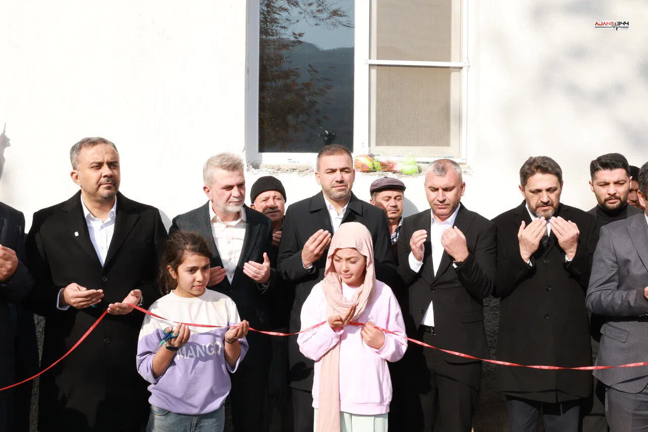 Başkan Toptaş’tan Batı Mahallelere Çıkarma: Hizmet Saha Çalışmaları Sürüyor