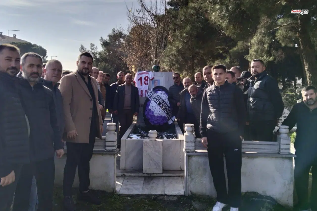 Doğan Seyfi Atlı Mezarı Başında Anıldı