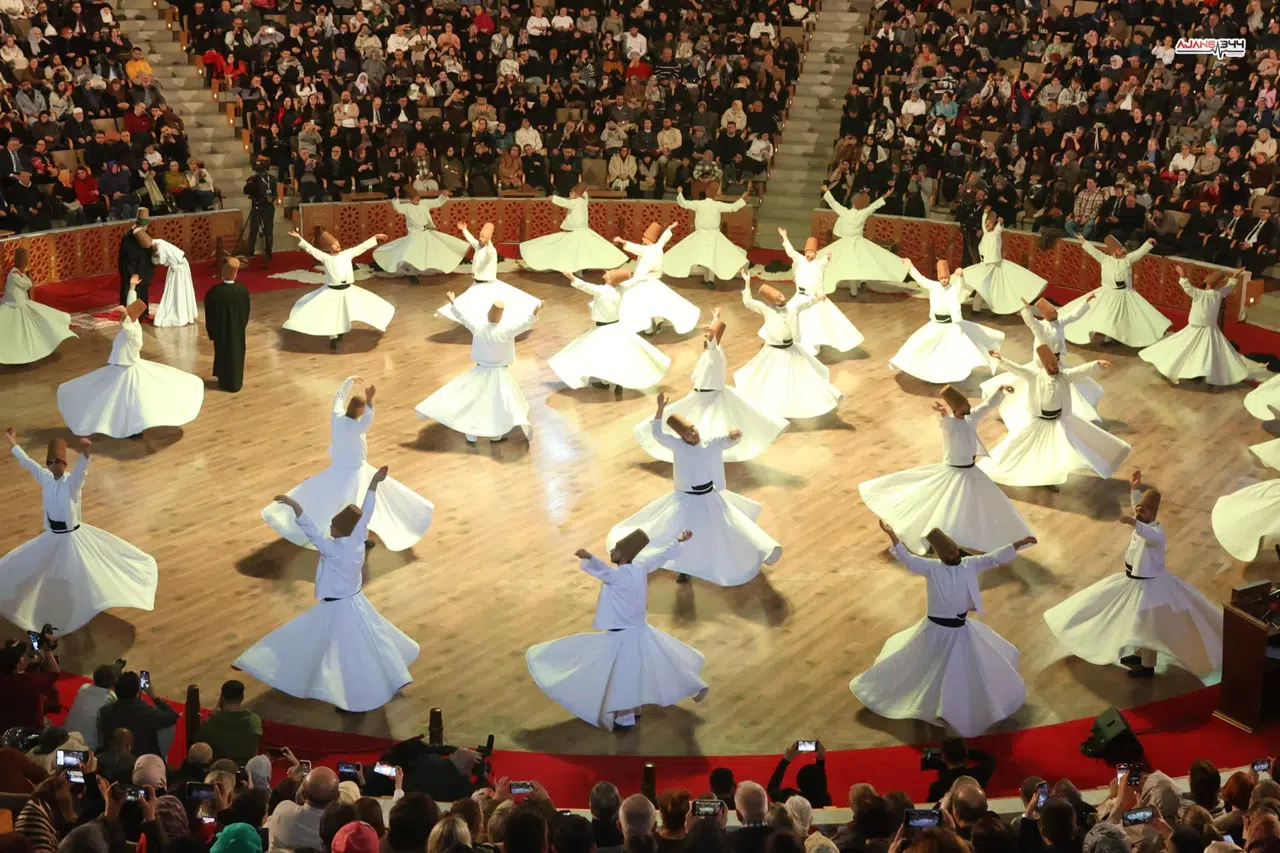 Mevlana’nın Vuslat Gecesi Konya’da