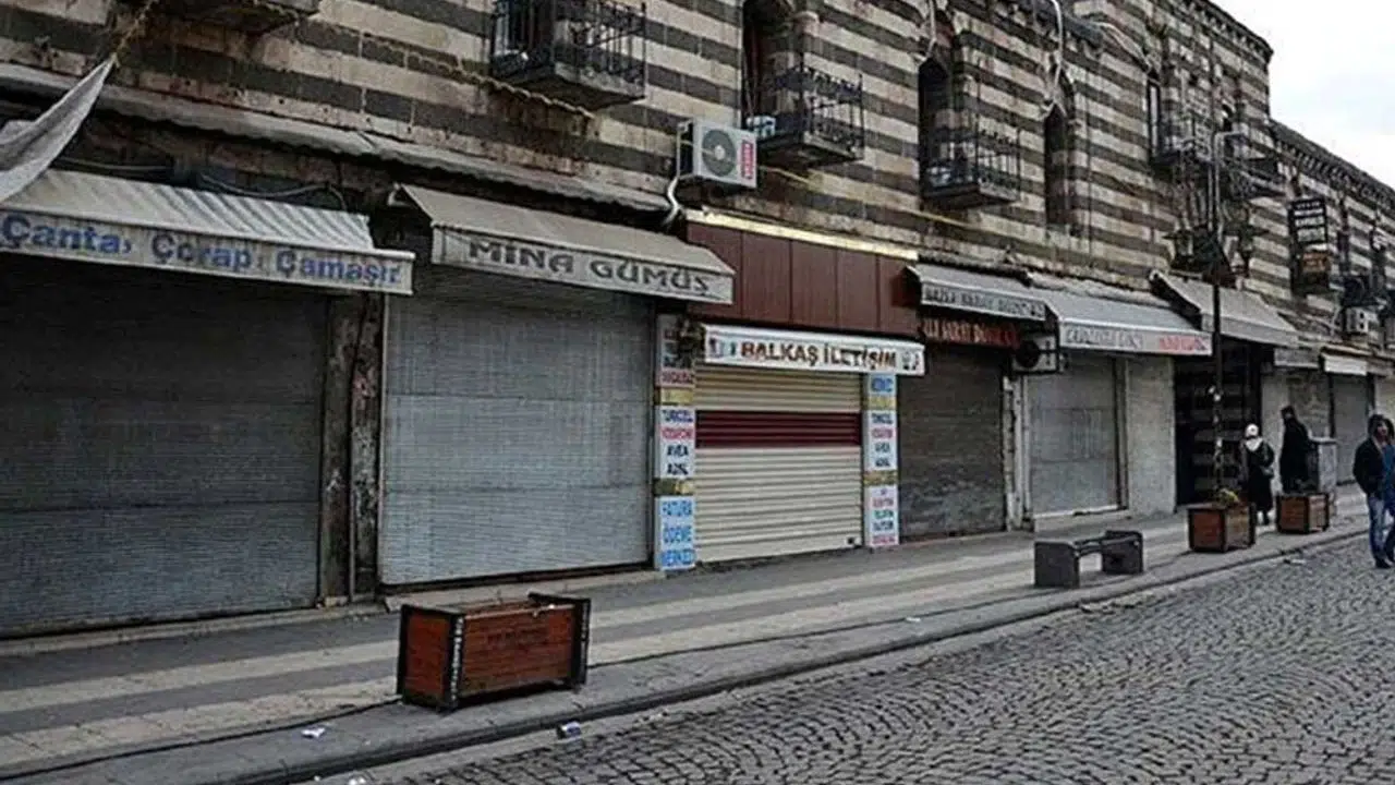 Elbistan'da depremden hasarsız çıkan dükkan satışa çıkarıldı! Devlet bu rakamı istedi