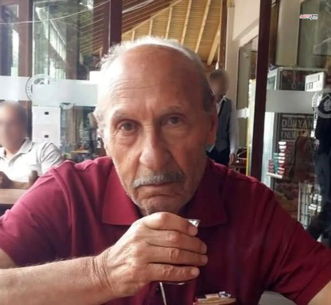 Emekli Öğretmen Evinde Ölü Bulundu