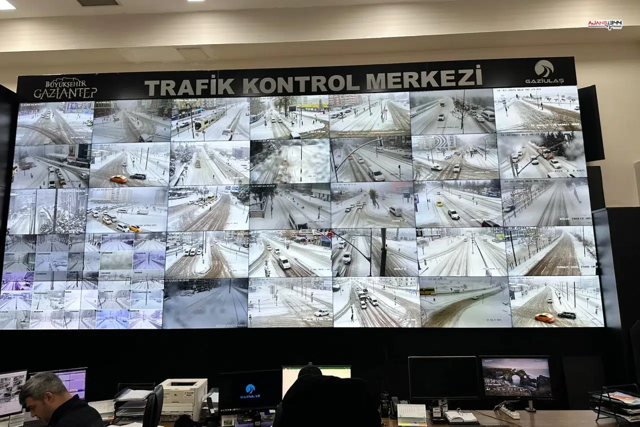 Gaziantep'te karla mücadele yapay zeka destekli yürütülüyor