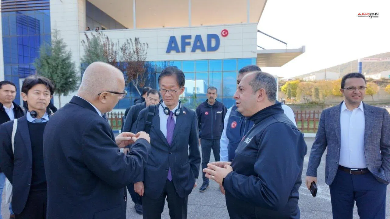Japonya Büyükelçisi Tamura Masami Kahramanmaraş AFAD'ı ziyaret etti