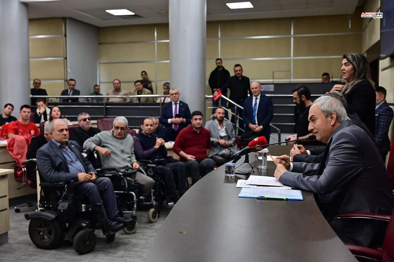 Kepez Belediyesi "Bizi Bizden Dinleyin" Projesiyle Engelli Bireylerin Sesi Oldu