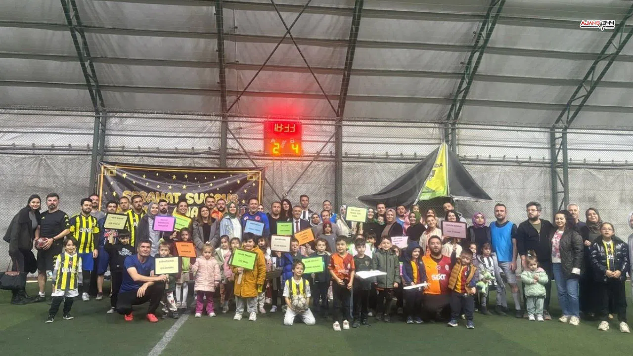 Kahramanmaraş'ta Okul Aile İş Birliği Halı Sahada Buluştu