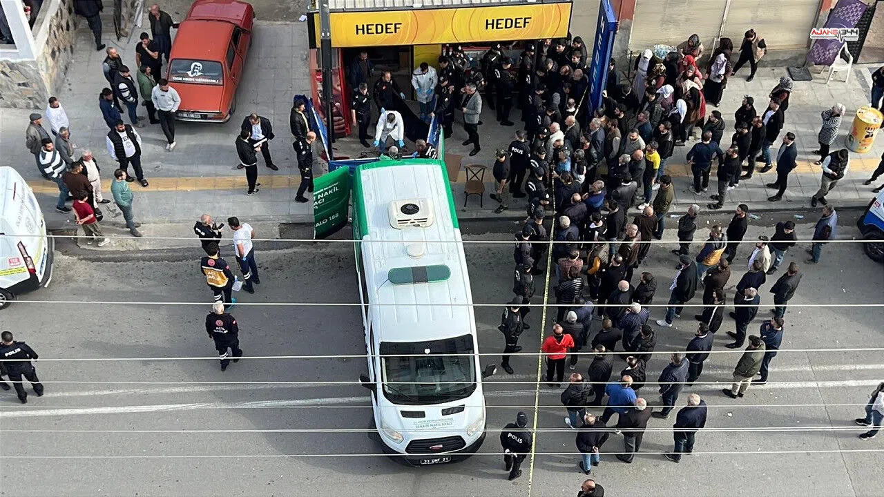 Mersin’de 3 Kişiyi Öldüren Şüpheli Vurularak Yakalandı