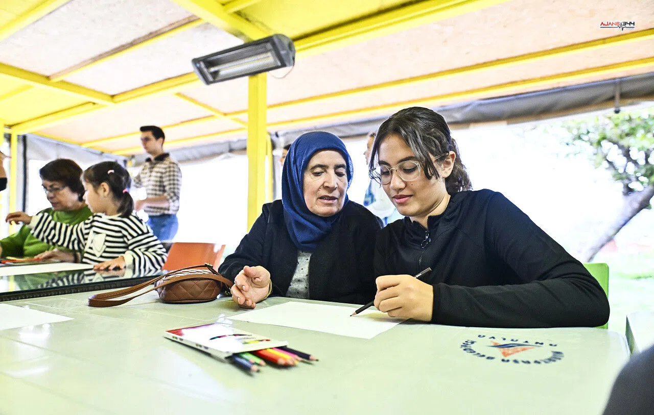 Muratpaşa’da Kuşaklar Arası Etkileşim Atölyesi Büyük İlgi Gördü