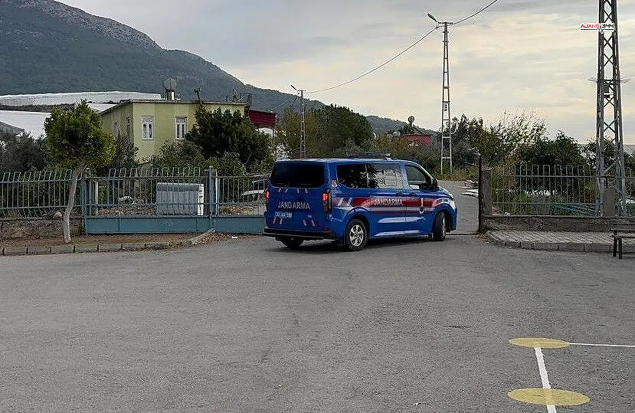 Okul Müdürünü Vuran Çocuğun Babası Gözaltına Alındı