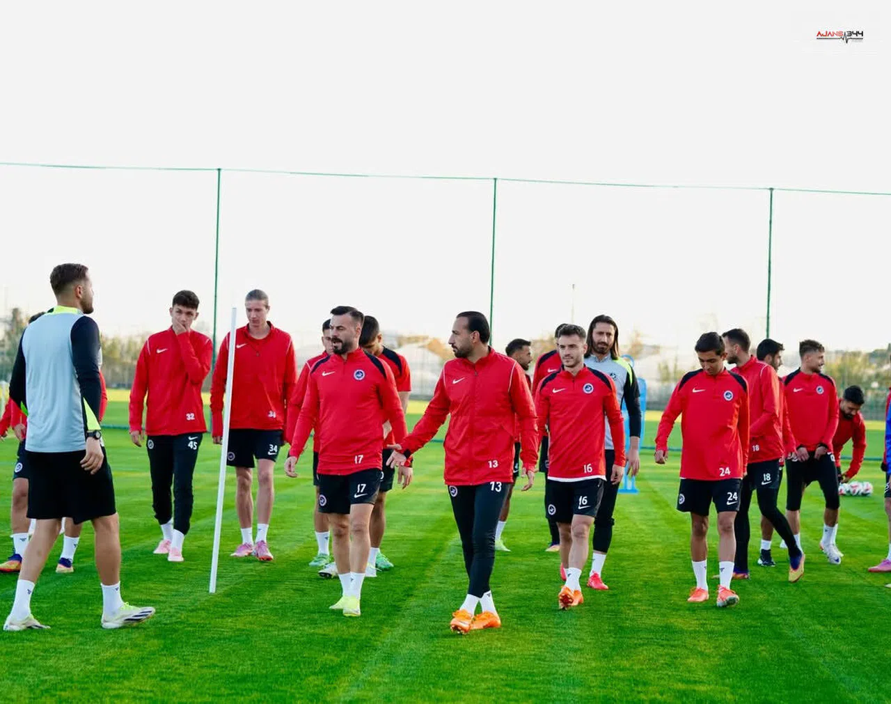 İstiklalspor’un Devre Arası Kampı Antalya’da Başladı