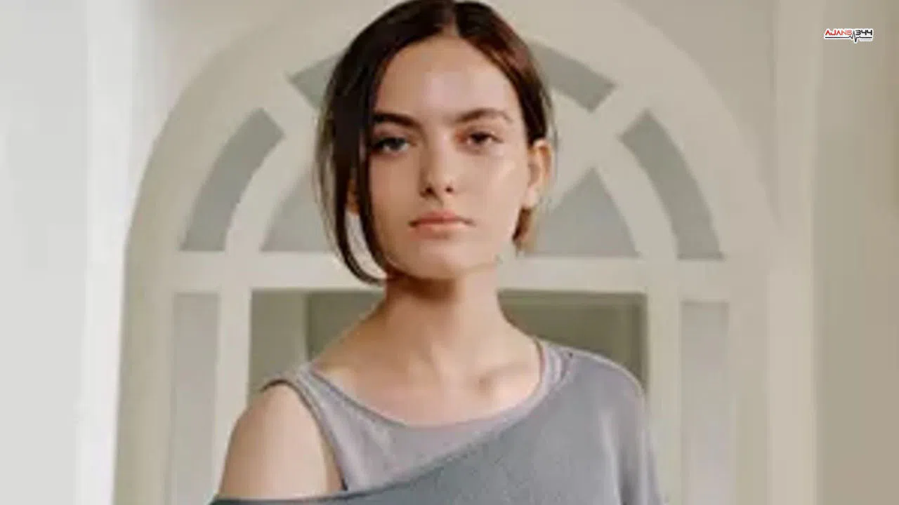 Taşacak Bu Denizin Elenisi Ava Yaman Makyajsız Halini Paylaştı Rekor Beğeni Aldı