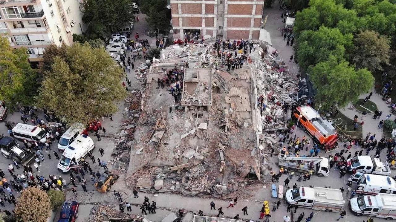 Türkiye'de 4 şehir ateş hattında! 8 şiddetinde deprem ve tsunami bekleniyor