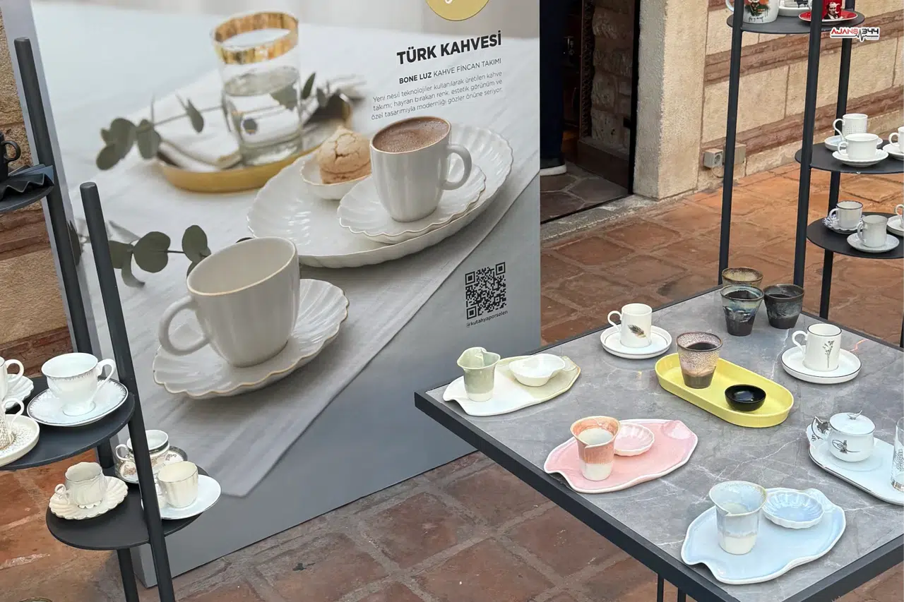 UNESCO tescilinin 10. yılında Kütahya Porselen, kahveseverlerle buluştu