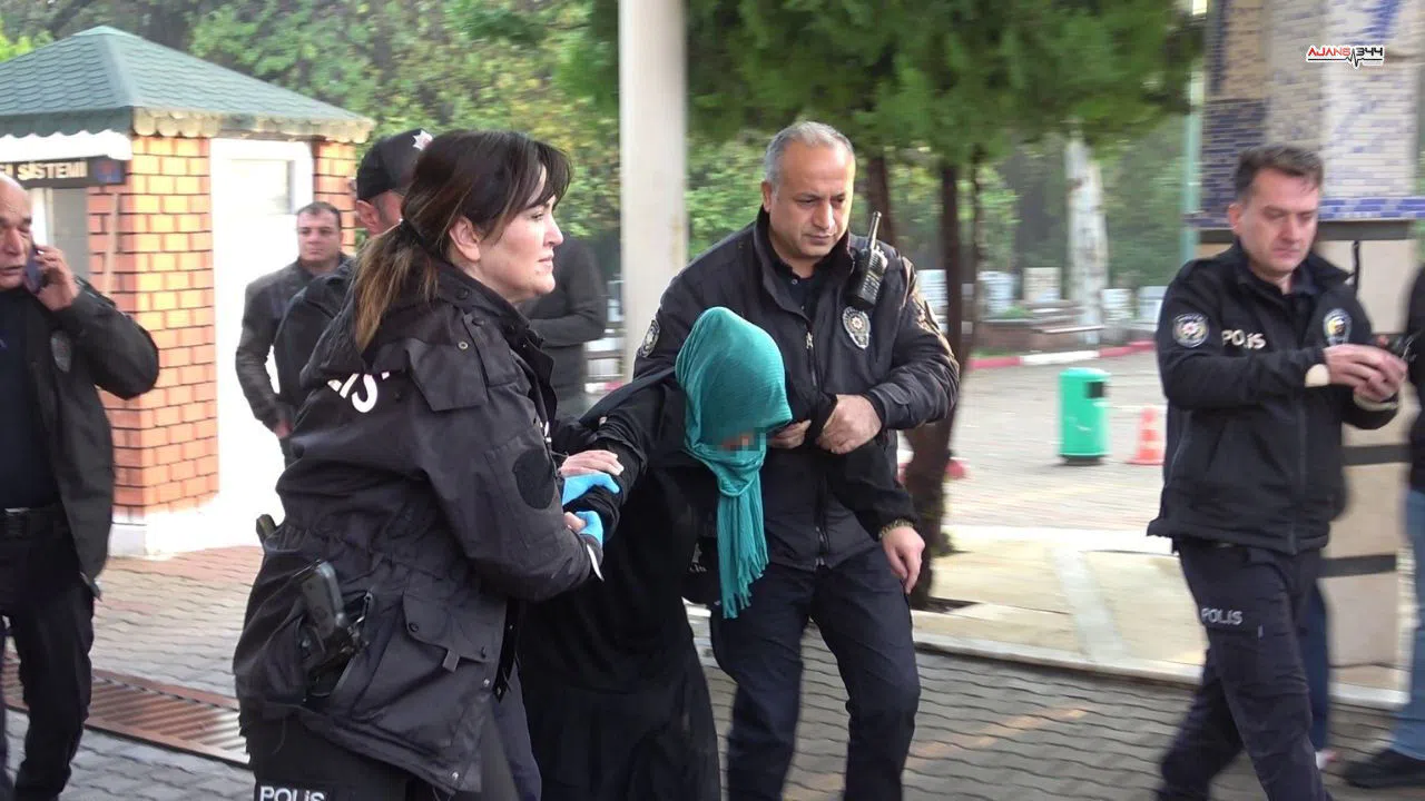 Çantasını kaldırıma bırakıp uzaklaşan kadın mezarlıkta yakalandı