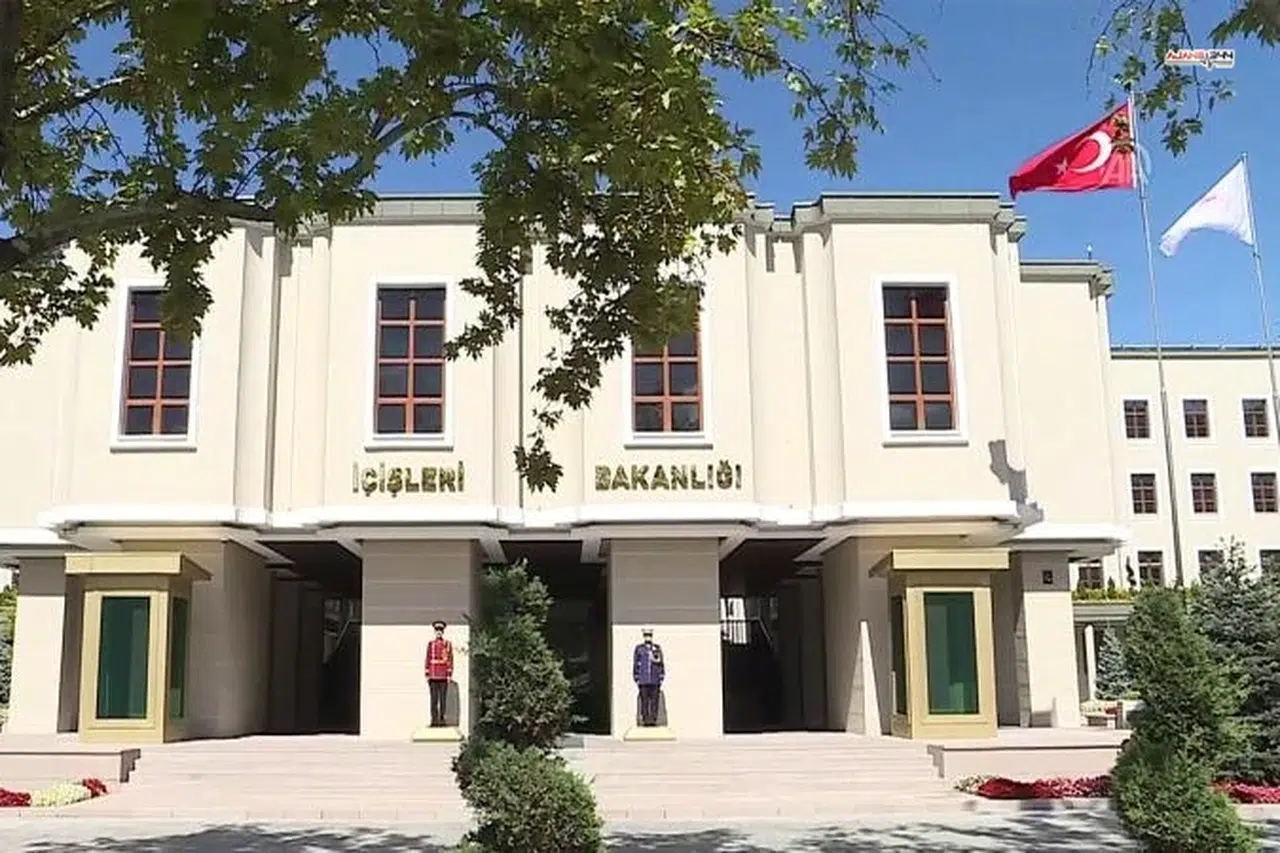 19 ilde vali değişti, 7 vali mülkiye başmüfettişi oldu