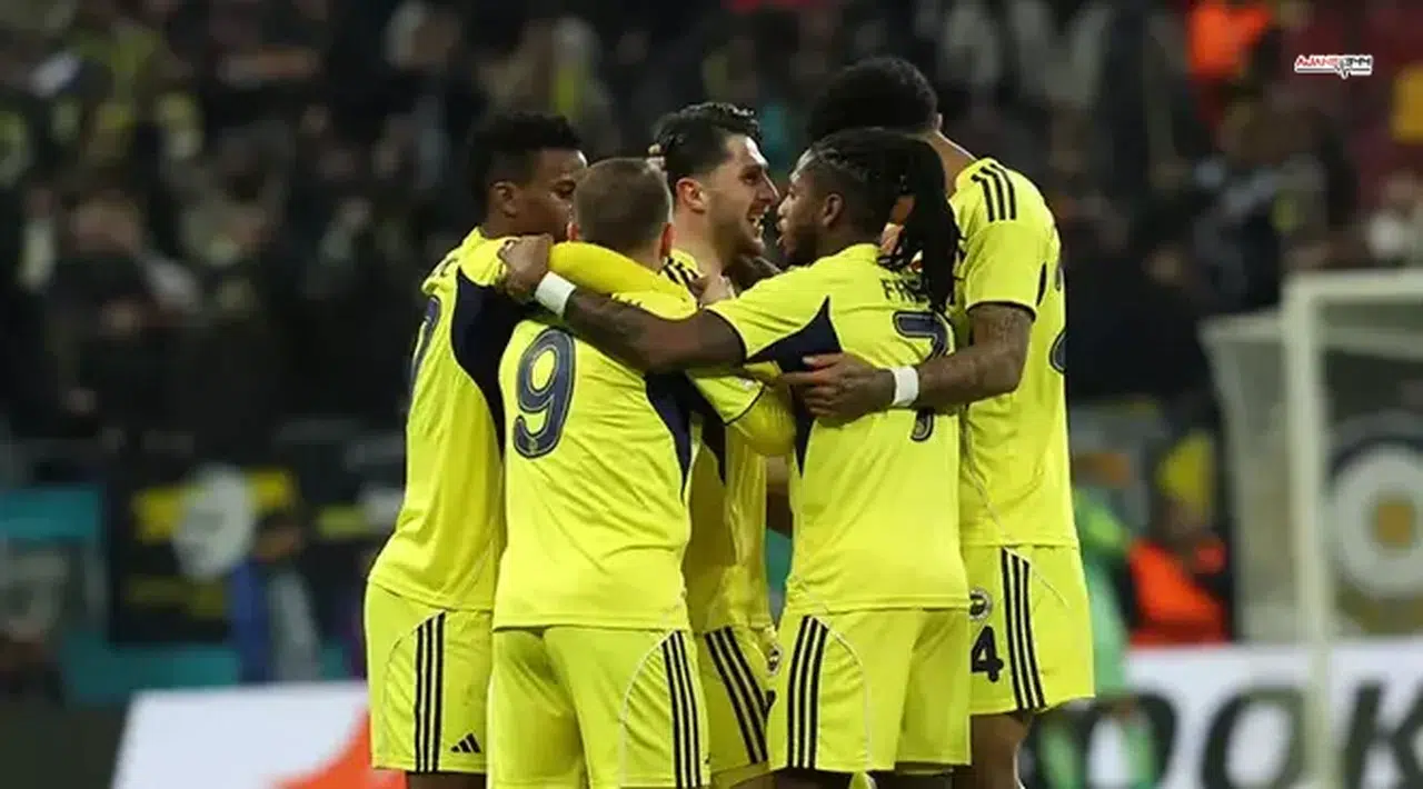 Fenerbahçe Deplasmanda 1-1 Beraberlikle Sahadan Ayrıldı