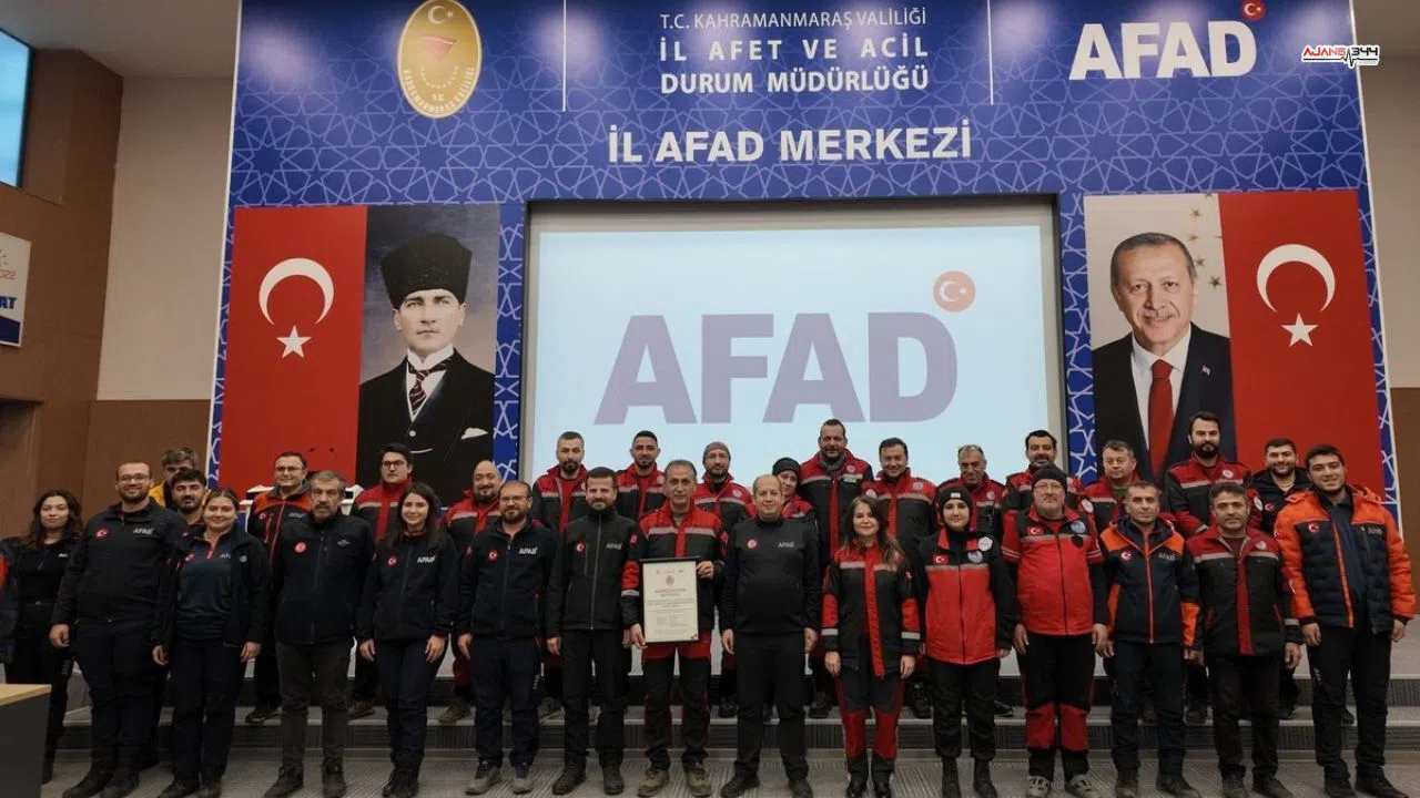 AFAD, 6 Şubat Derneği'ne akreditasyon arması takdim etti