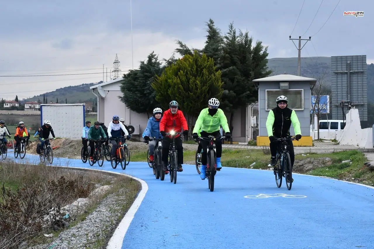 Balıkesir'de Her Ay Sağlık İçin Pedal