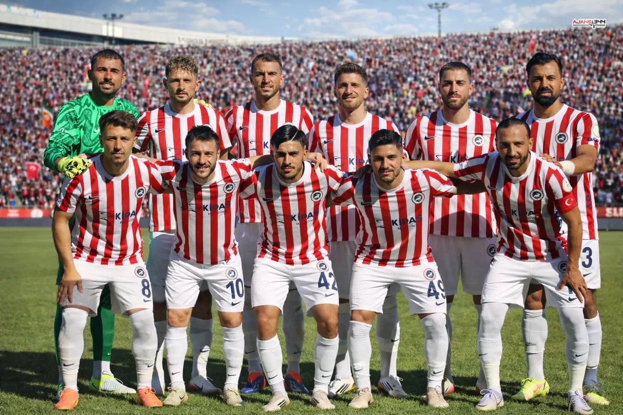 İstiklalspor Sahaya Çıkmadan Hanesine 3 Puan Yazdırdı