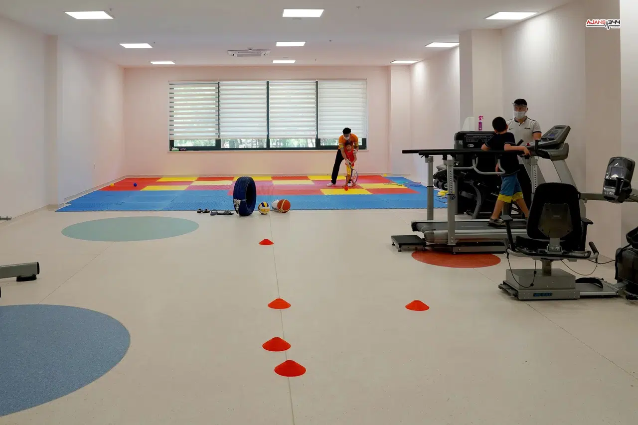 Engelsiz Yaşamdan 1092 Kişiye Destek