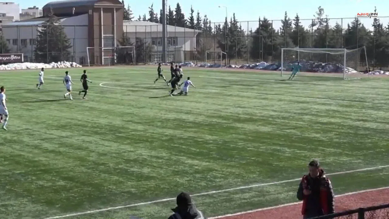 Kahramanmaraşspor deplasmanda Kilis 1984 Spor'u 2-0 yendi