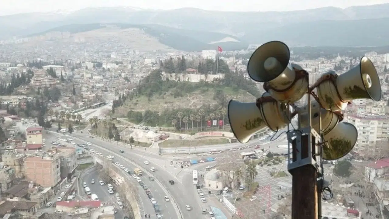 Kahramanmaraş'ta sirenler neden çalıyor? Sığınaklara mı inilmeli? Açıklama geldi