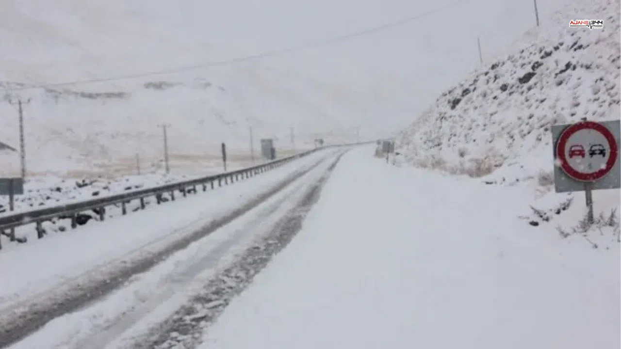Kahramanmaraş–Göksun karayolu kar ve tipi nedeniyle trafiğe kapandı