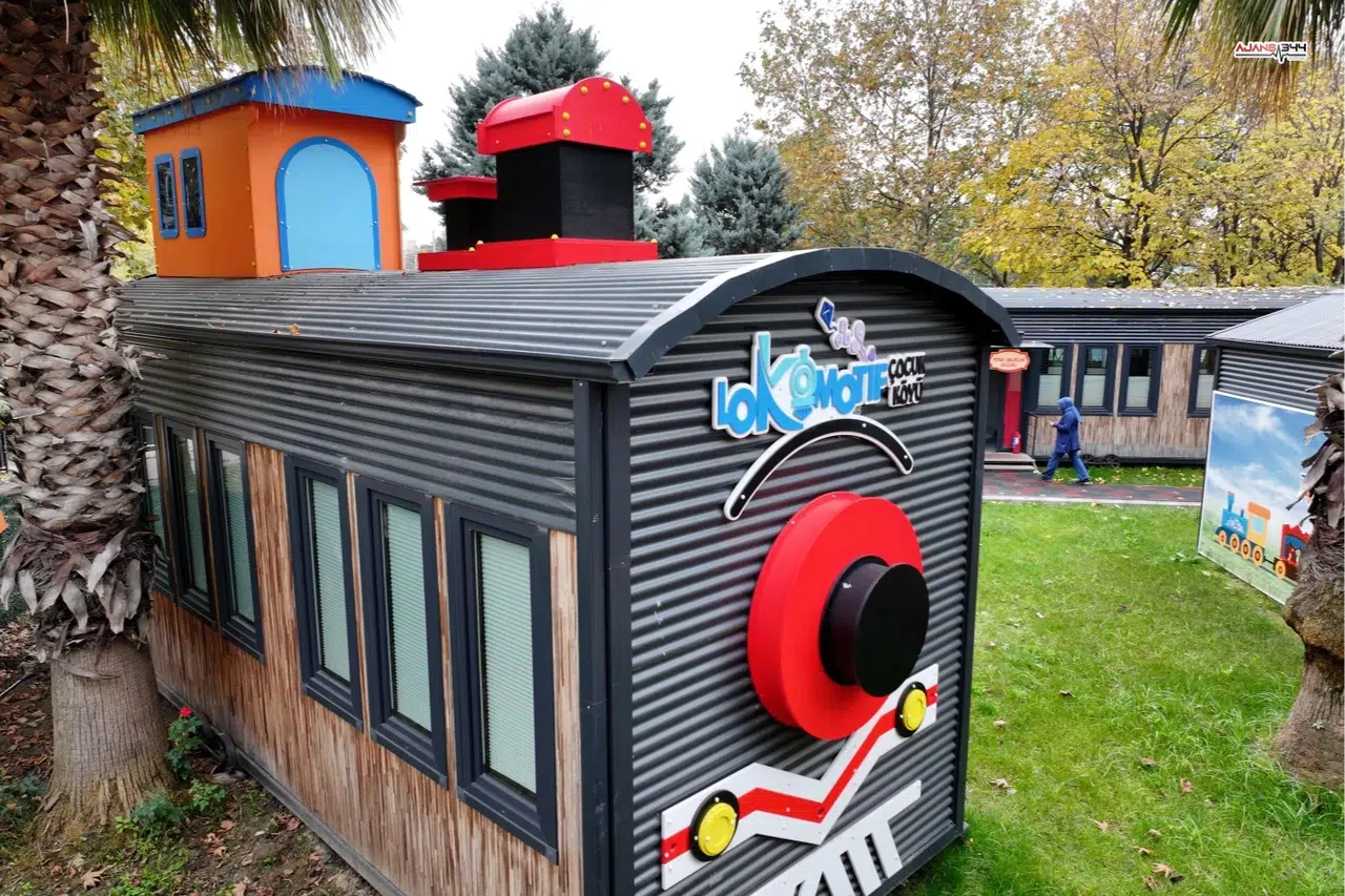 Lokomotif Köy'den 12 Bin Mezun