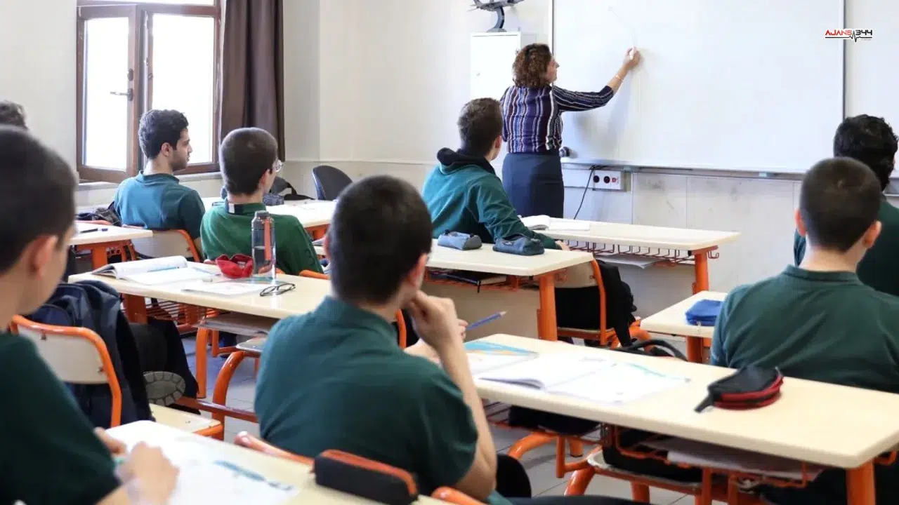 Öğretmenlerin yer değiştirme takvimleri belli oldu