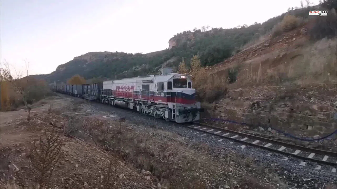 Uzun bir aradan sonra bölgede tren sesleri yeniden duyulmaya başladı