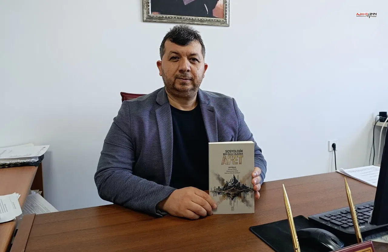 "Sosyolojik Bir Olgu Olarak Afet" kitabı 6 Şubat deprem şehitlerine ithaf edildi