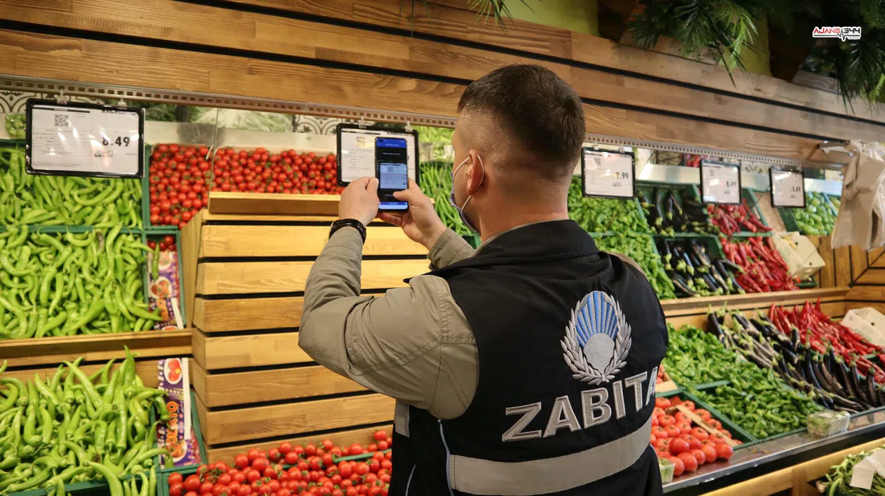 Raflardaki Etiket Şaşkınlık Yarattı