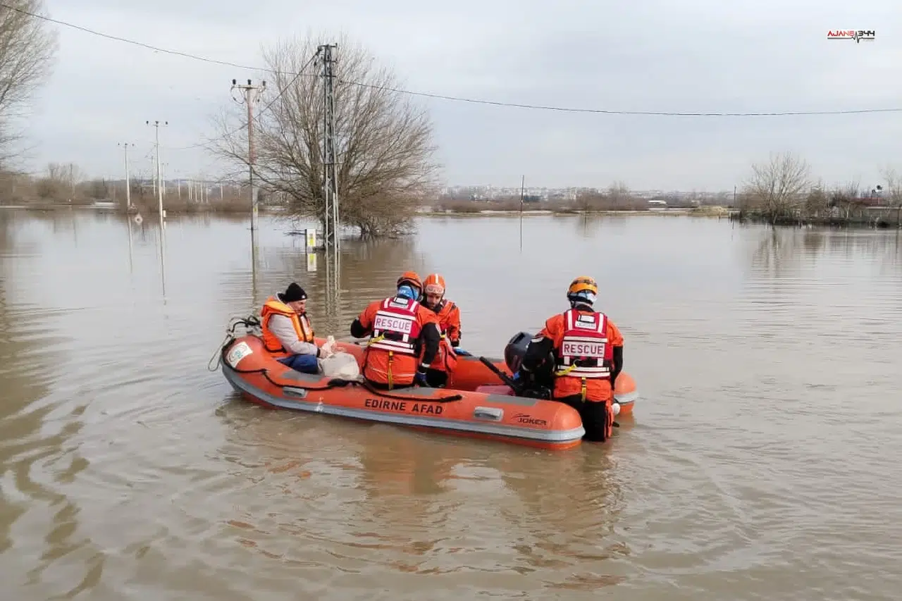 AFAD'dan Edirne raporu... Taşkınlara 539 personelle müdahale