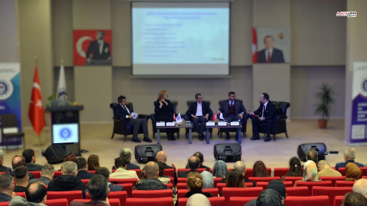 Depremde Medyanın Gücü Ele Alındı