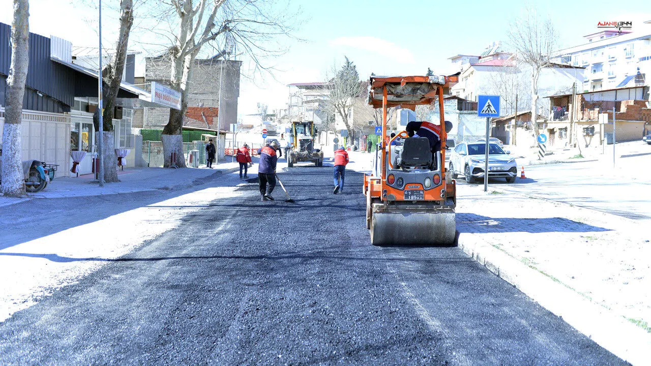 Dulkadiroğlu’nda Sürüş Konforu İçin Asfalt Seferberliği