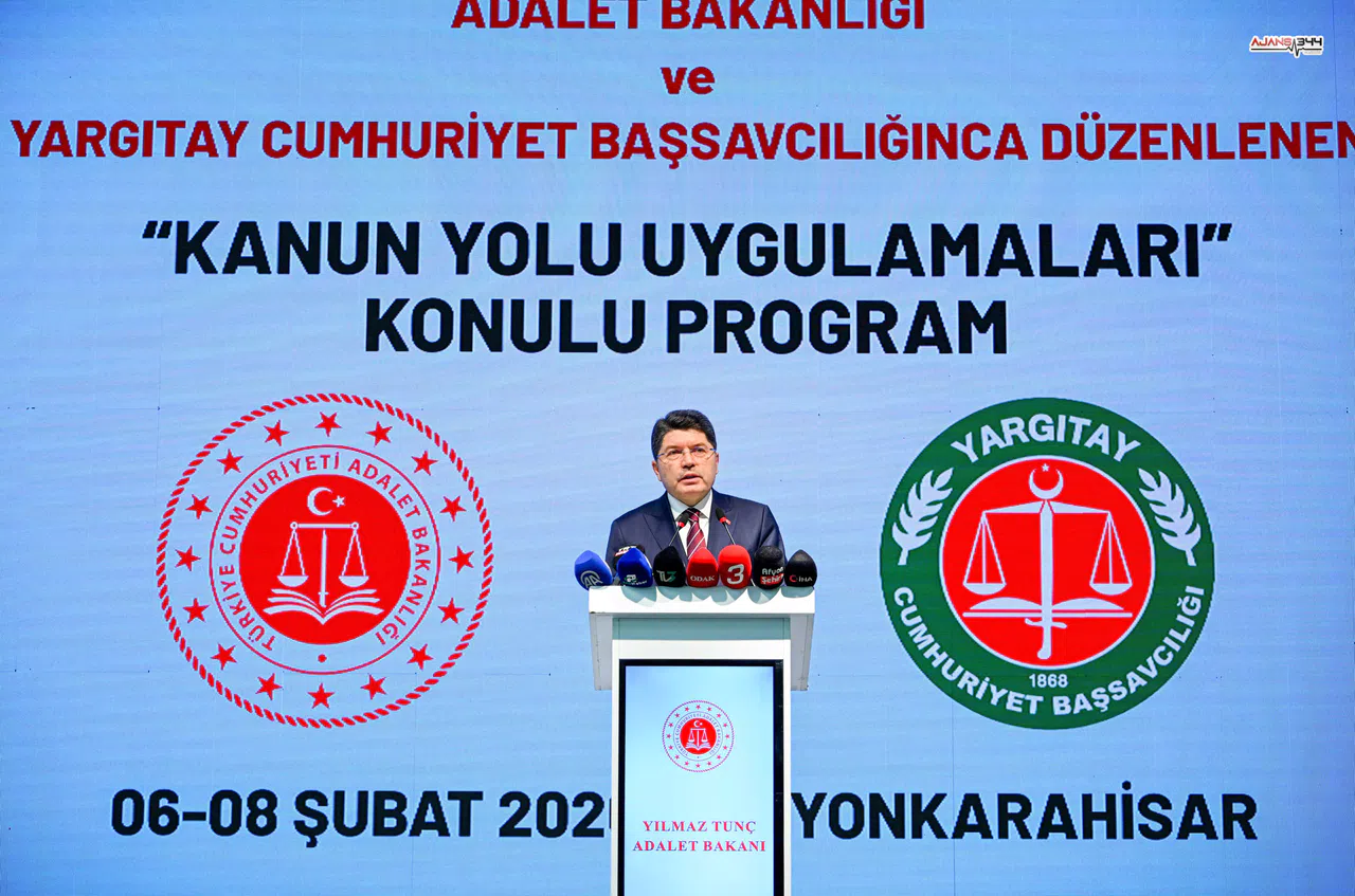 Bakan Tunç Deprem Davalarında Üç Yıllık Bilançoyu Açıkladı