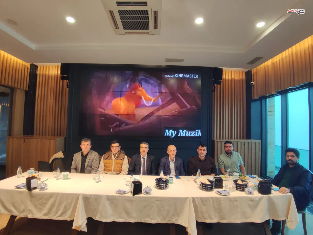 Andırın’da 80 Öksüz ve Yetim Çocuğa Kıyafet Desteği