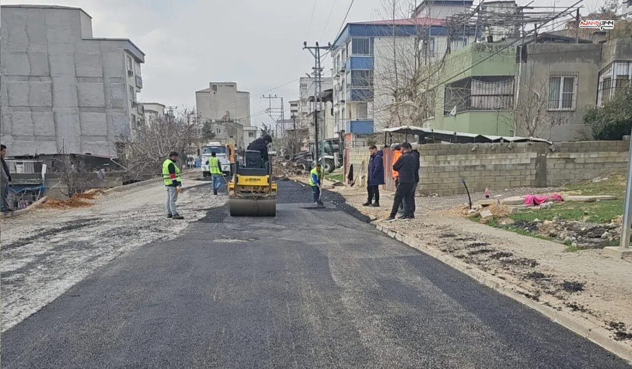 Kahramanmaraş’ta Sıcak Asfalt Mesaisi Sürüyor